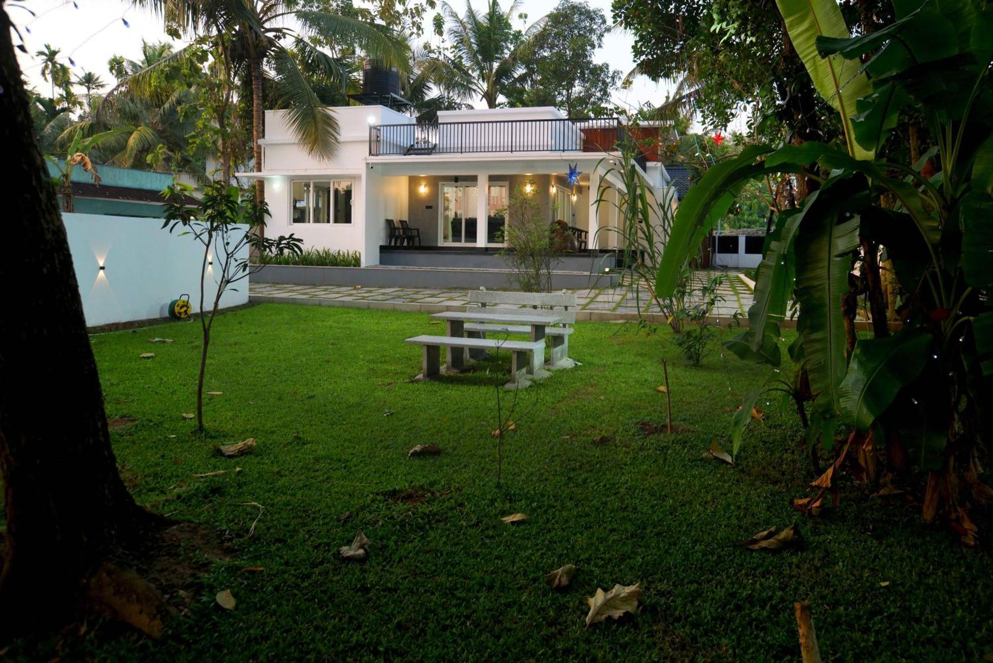 Serene Retreat Kochi Exterior photo